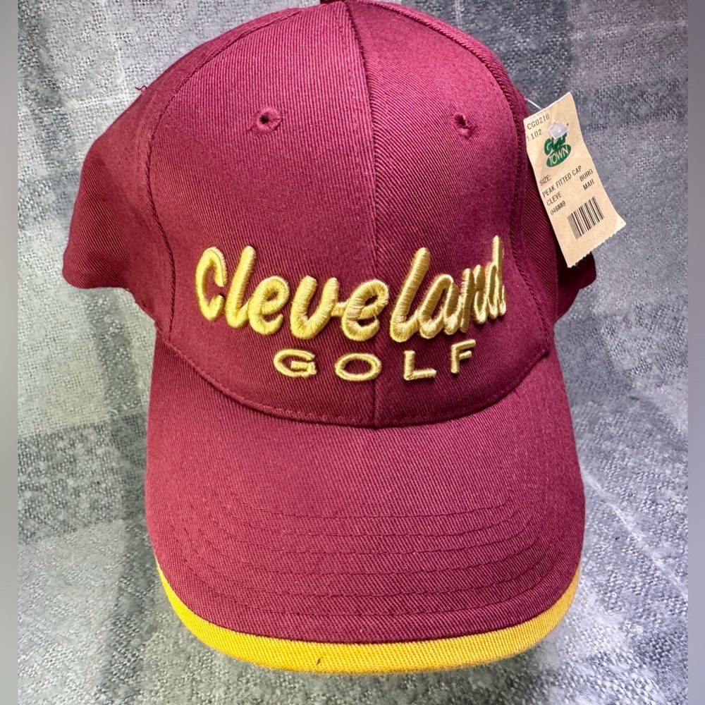 Cleveland Golf Cap Mens Burgundy Size L-XL NWT